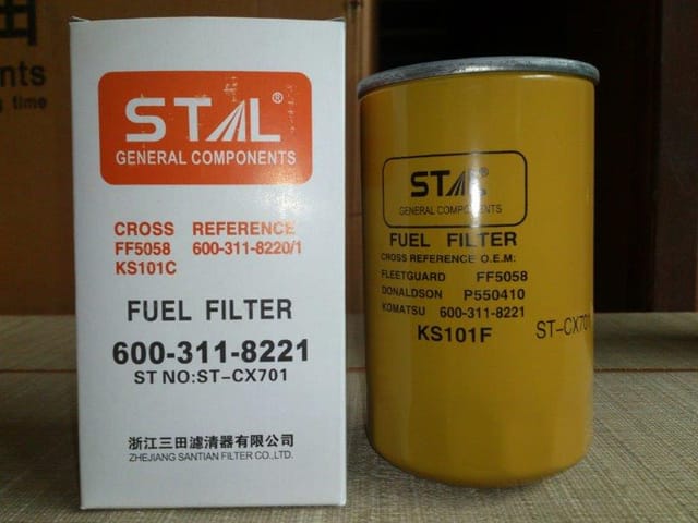 CX701 Топливный фильтр Komatsu 600-311-8220(1)FF5058 P550410