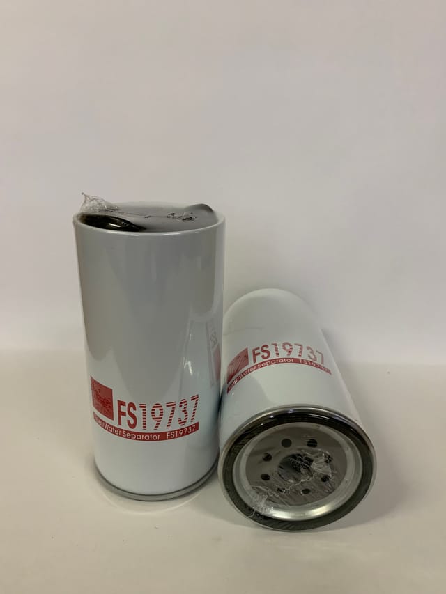 FS19737 топливный фильтр без стакана